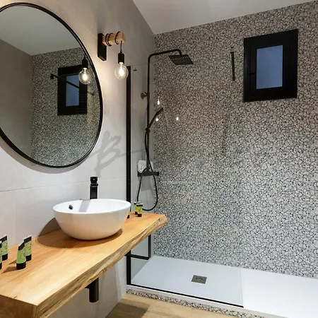 Sagrada266 By Chicstays Apartamento *