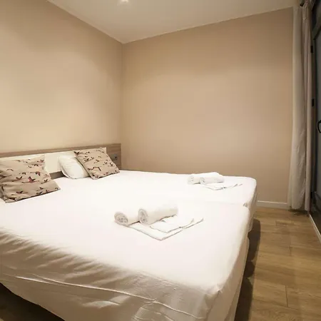 Apartment Sagrada266 By Chicstays *