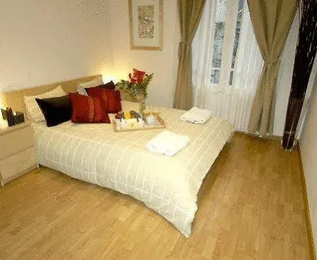 Apartment Sagrada266 By Chicstays *