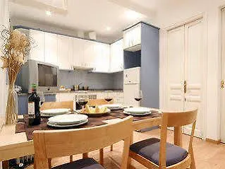 Apartment Sagrada266 By Chicstays *